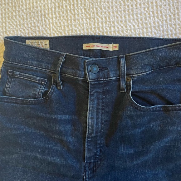 Levi’s high rise jeans - Dark Blue - 28 - Picture 3 of 5